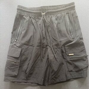 Men's Black Cargo Shorts with Zip Pockets